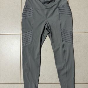 Old Navy Gray Women's Leggings